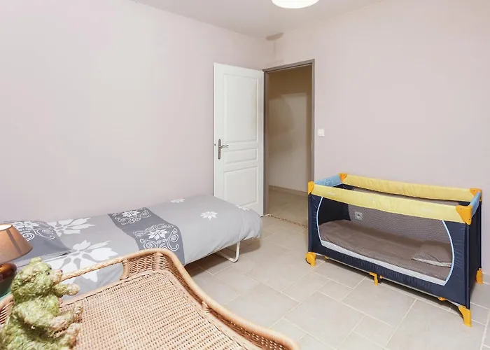 In With Pool & Nearby Cazals (Lot)